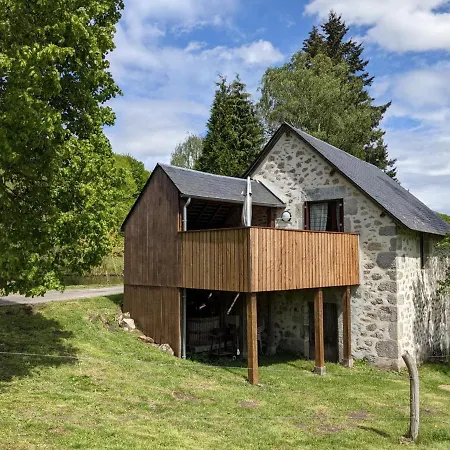Moulin Renove Avec Etang Prive, Nature Preservee Proche Cantal Et Lot, Ideal Pour Activites Plein Air. - Fr-1-742-269 * Parlan