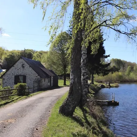 Dom wakacyjny Moulin Renove Avec Etang Prive, Nature Preservee Proche Cantal Et Lot, Ideal Pour Activites Plein Air. - Fr-1-742-269 *